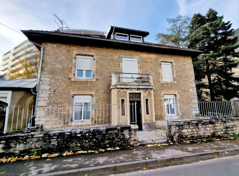"Le Bisontin", Studio Cosy Au Calme, Proche De La Gare Besançon Exterior foto