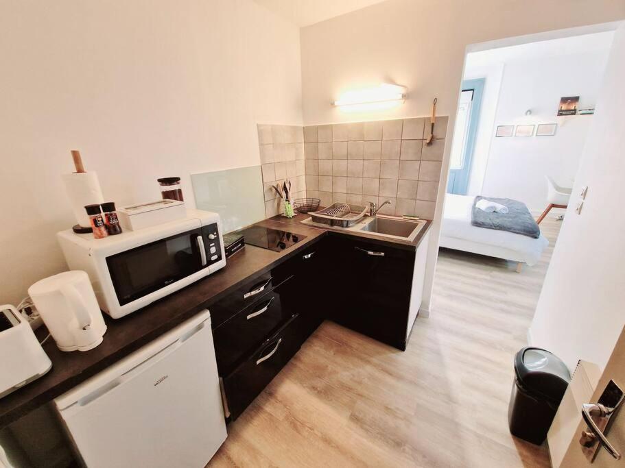"Le Bisontin", Studio Cosy Au Calme, Proche De La Gare Besançon Exterior foto